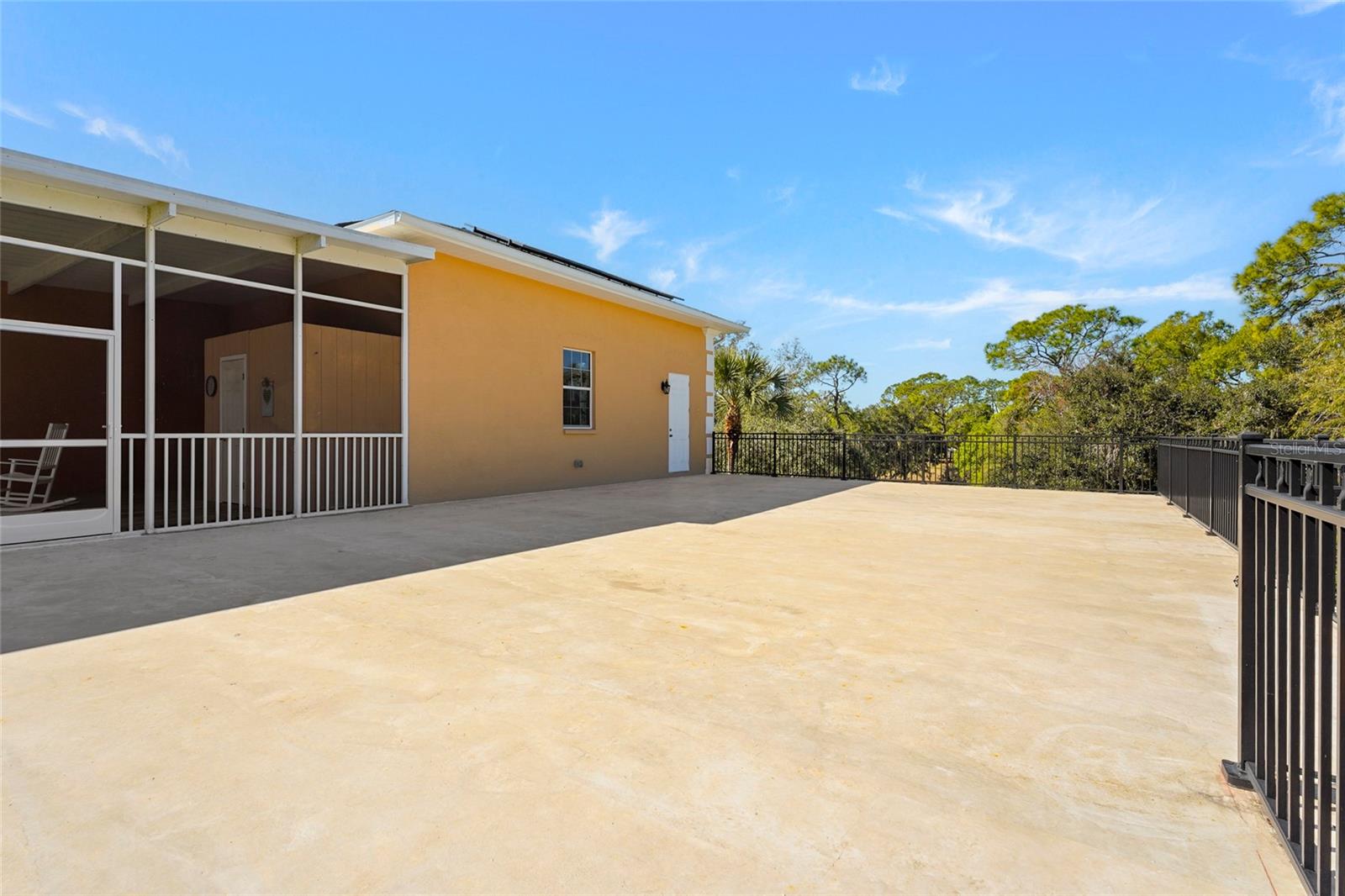 95 VIC EDWARDS RD, SARASOTA, FL, 34240