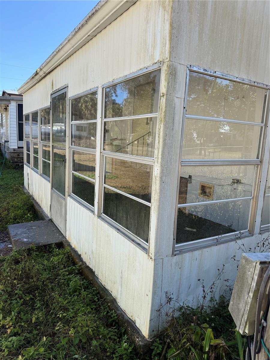 O6371515 Property Photo