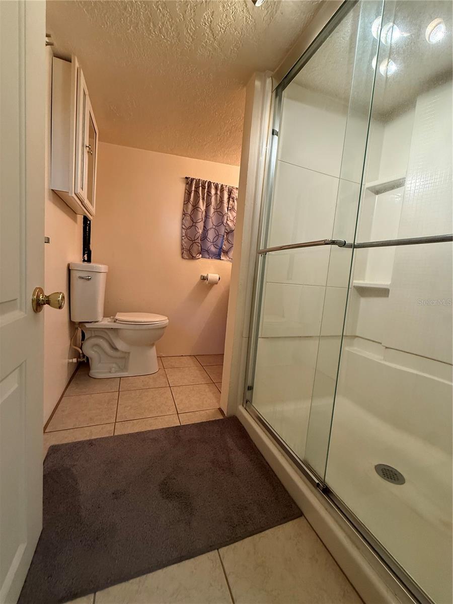 O6371515 Property Photo