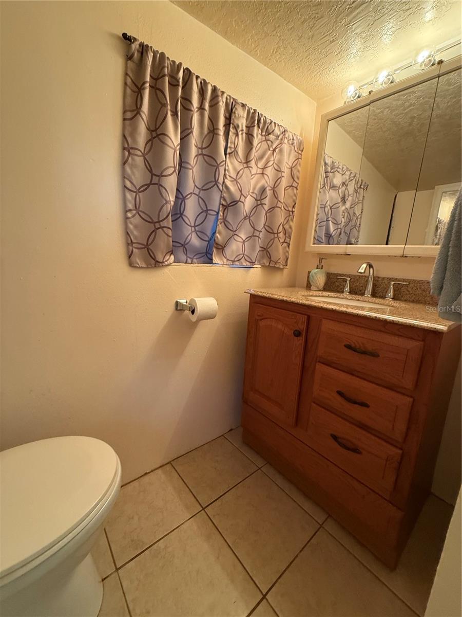 O6371515 Property Photo