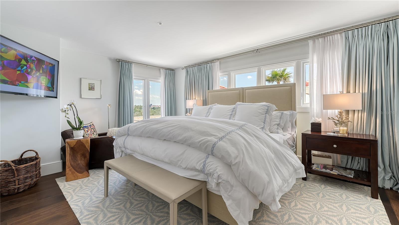 A4677173 Property Photo