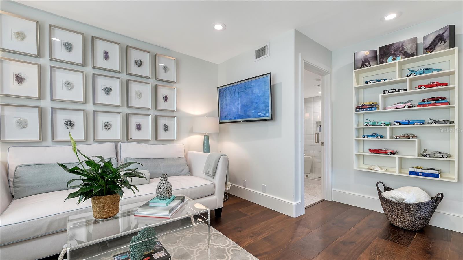 A4677173 Property Photo