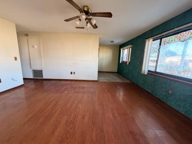 OM716149 Property Photo