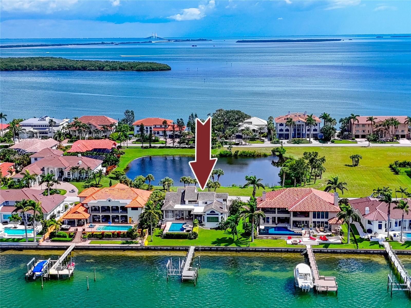 TB8461656 Property Photo