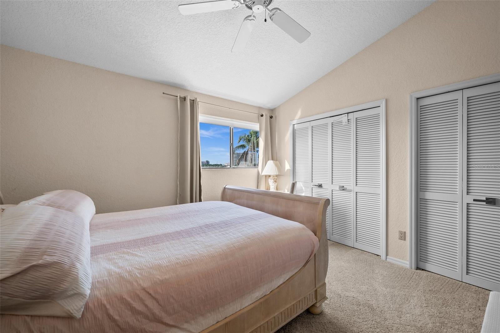 TB8461656 Property Photo