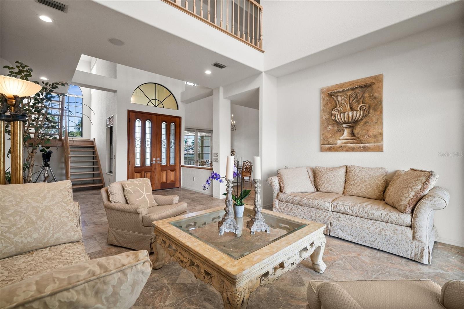 TB8461656 Property Photo