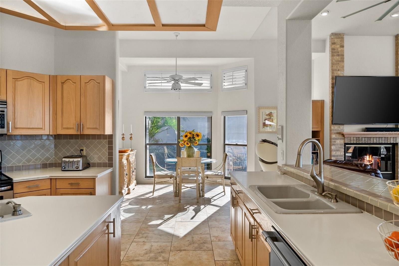 TB8461656 Property Photo