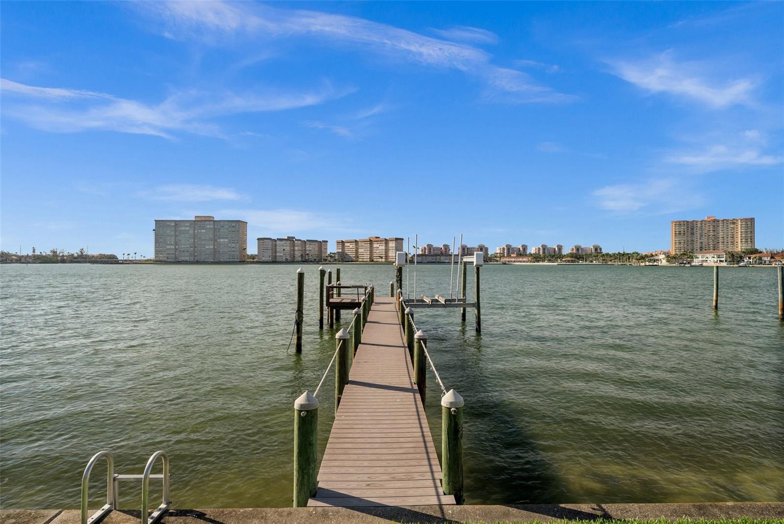 TB8461656 Property Photo