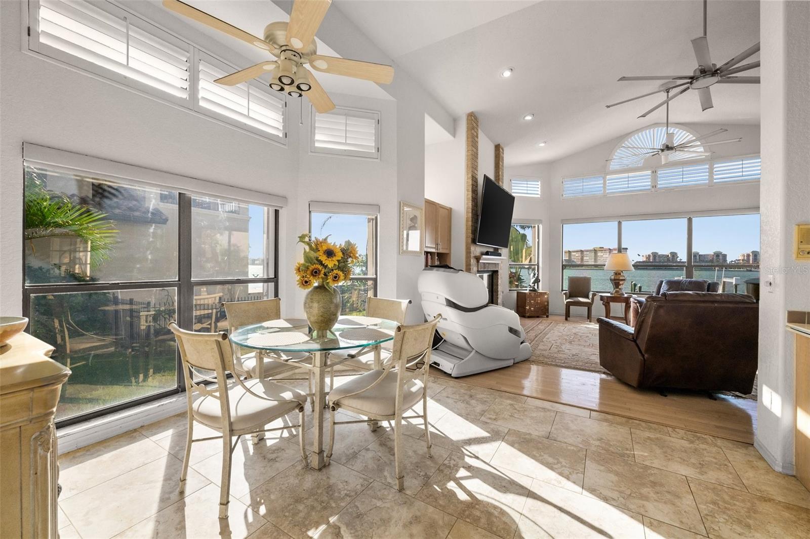 TB8461656 Property Photo