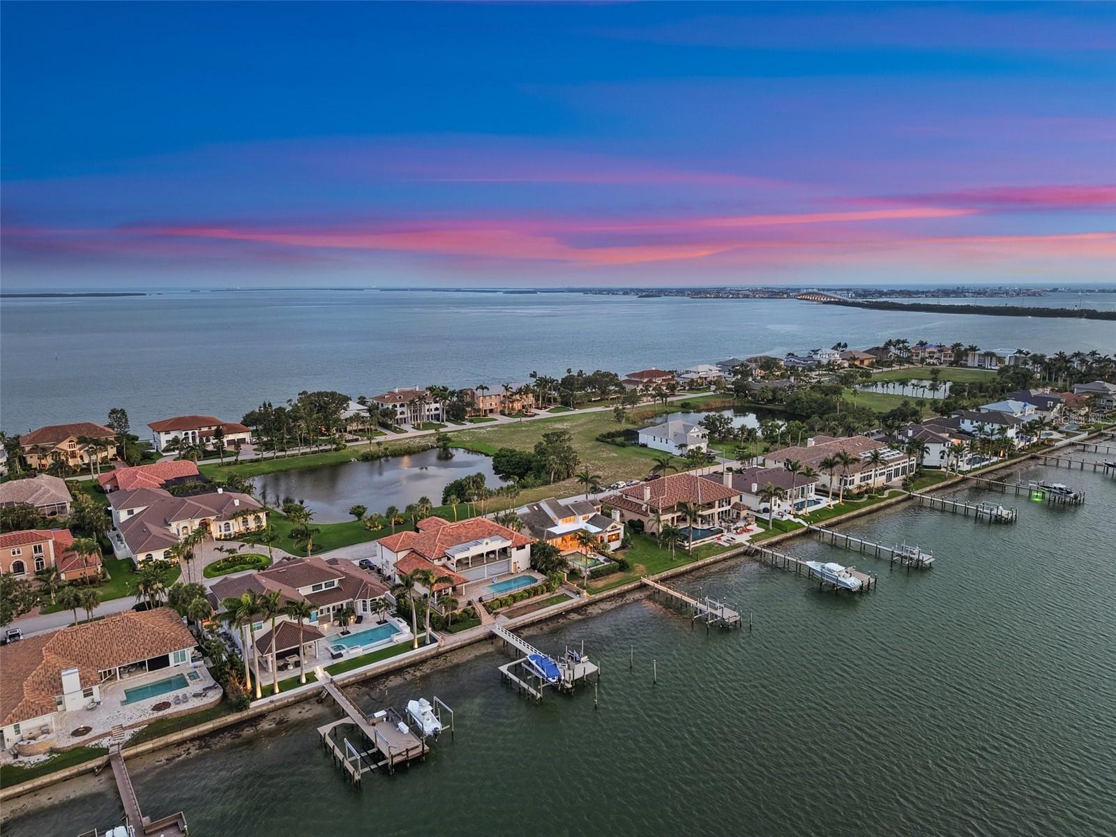 TB8461656 Property Photo