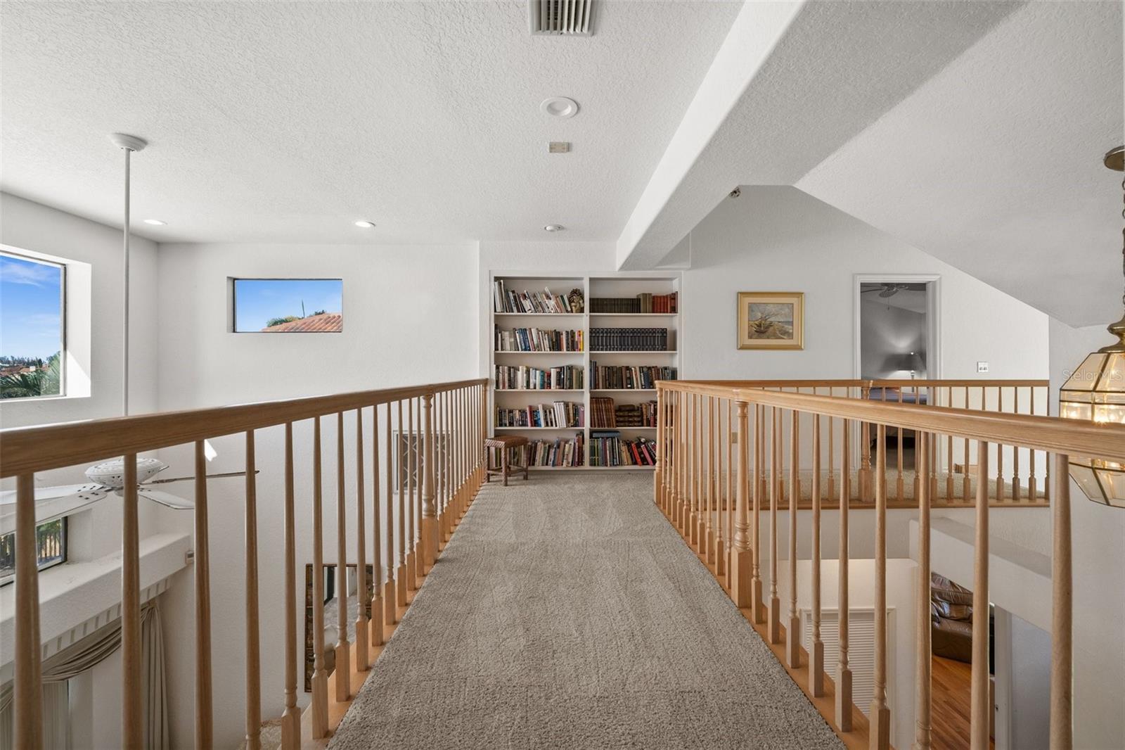 TB8461656 Property Photo