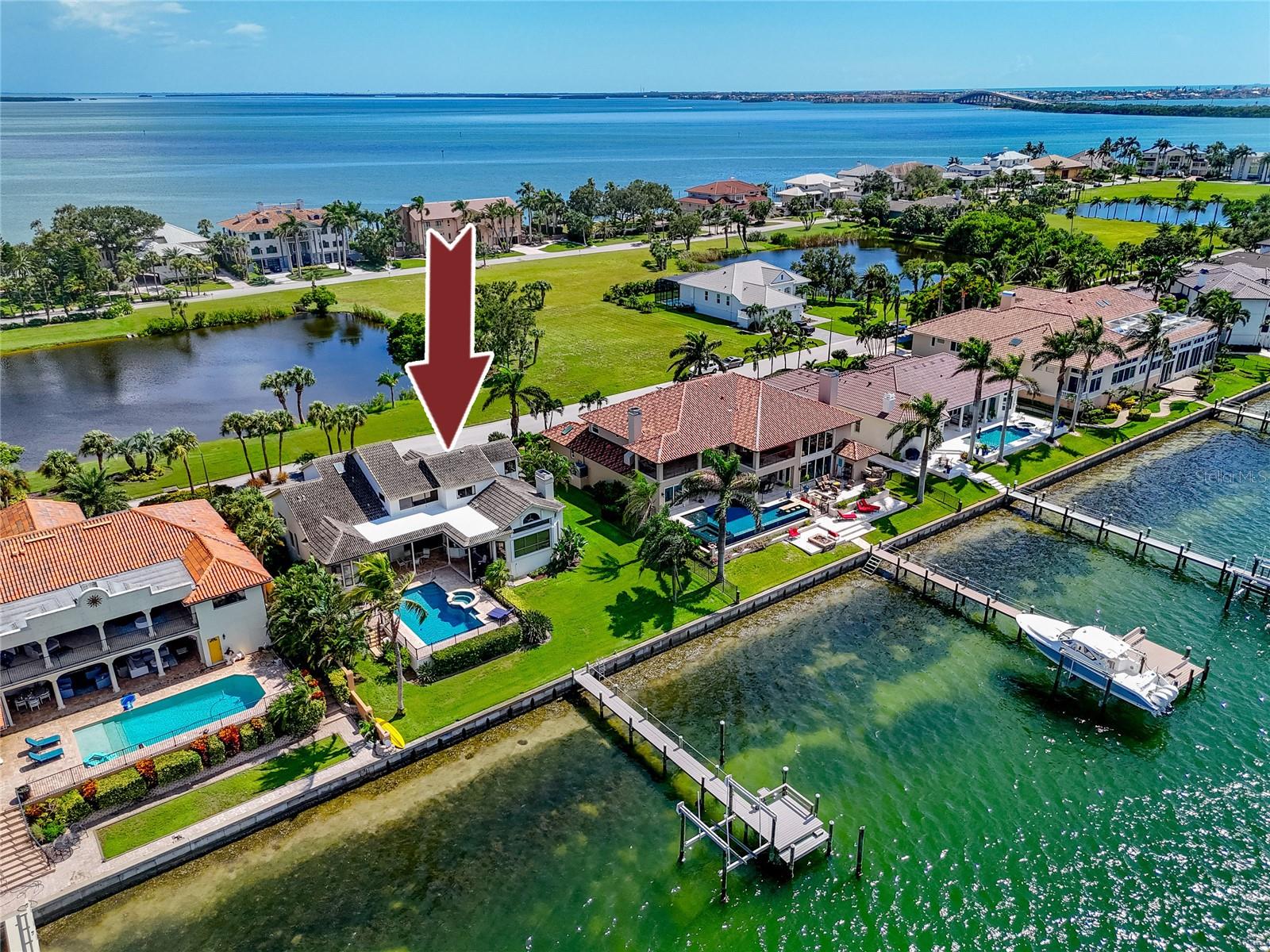 TB8461656 Property Photo