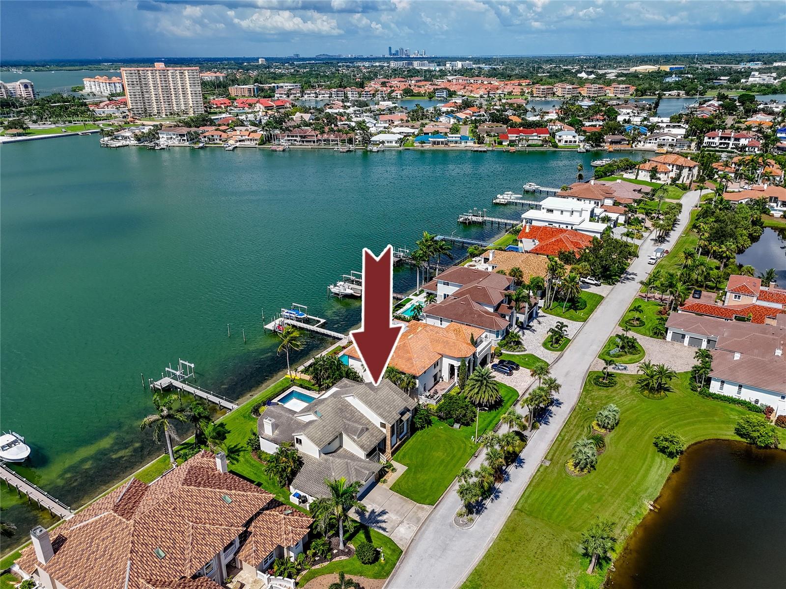 TB8461656 Property Photo