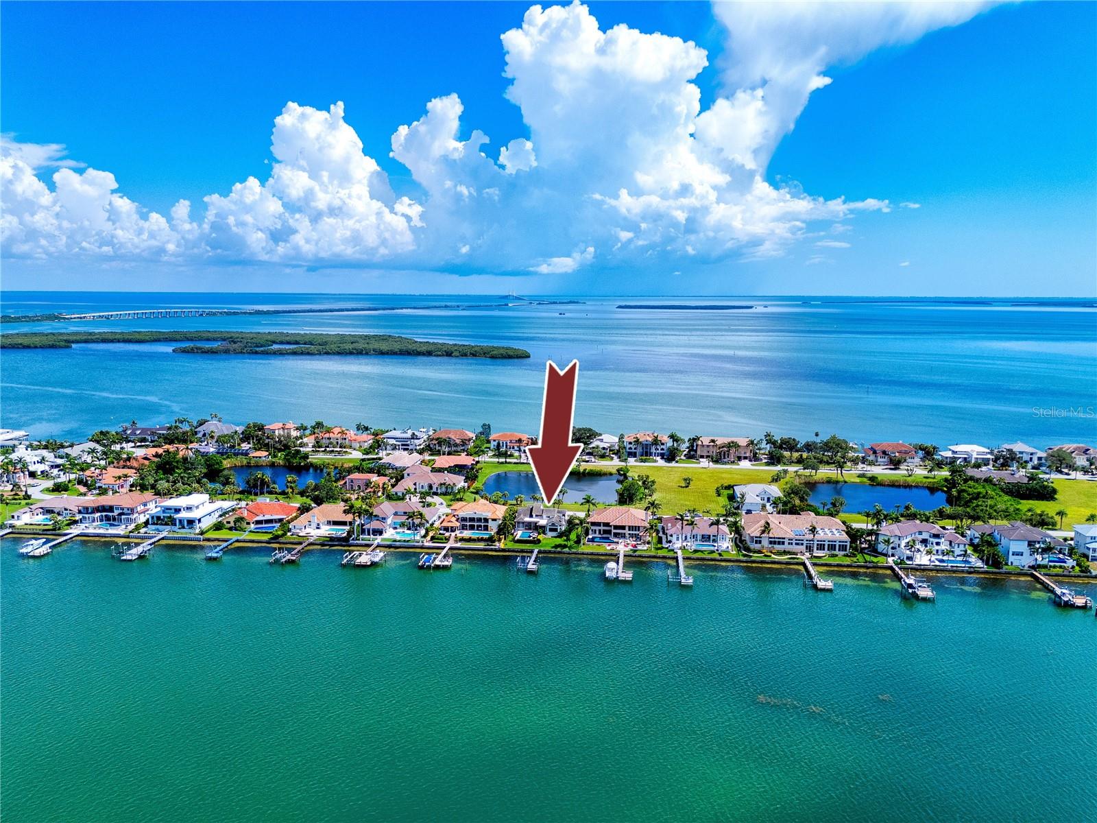 TB8461656 Property Photo