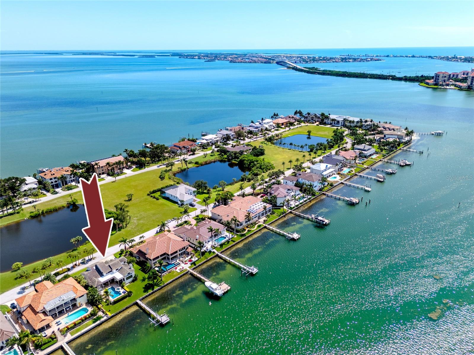 TB8461656 Property Photo