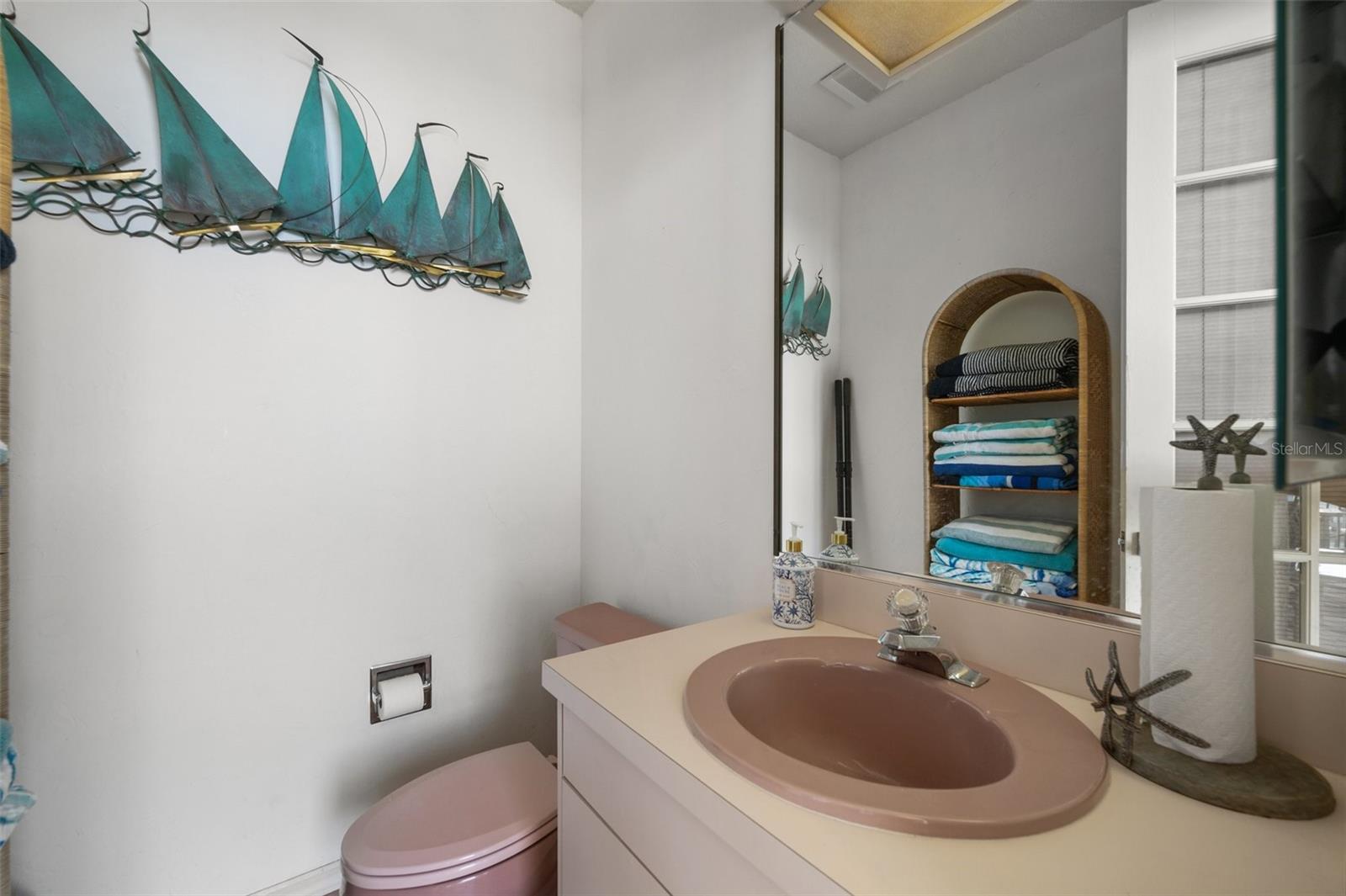 TB8461656 Property Photo