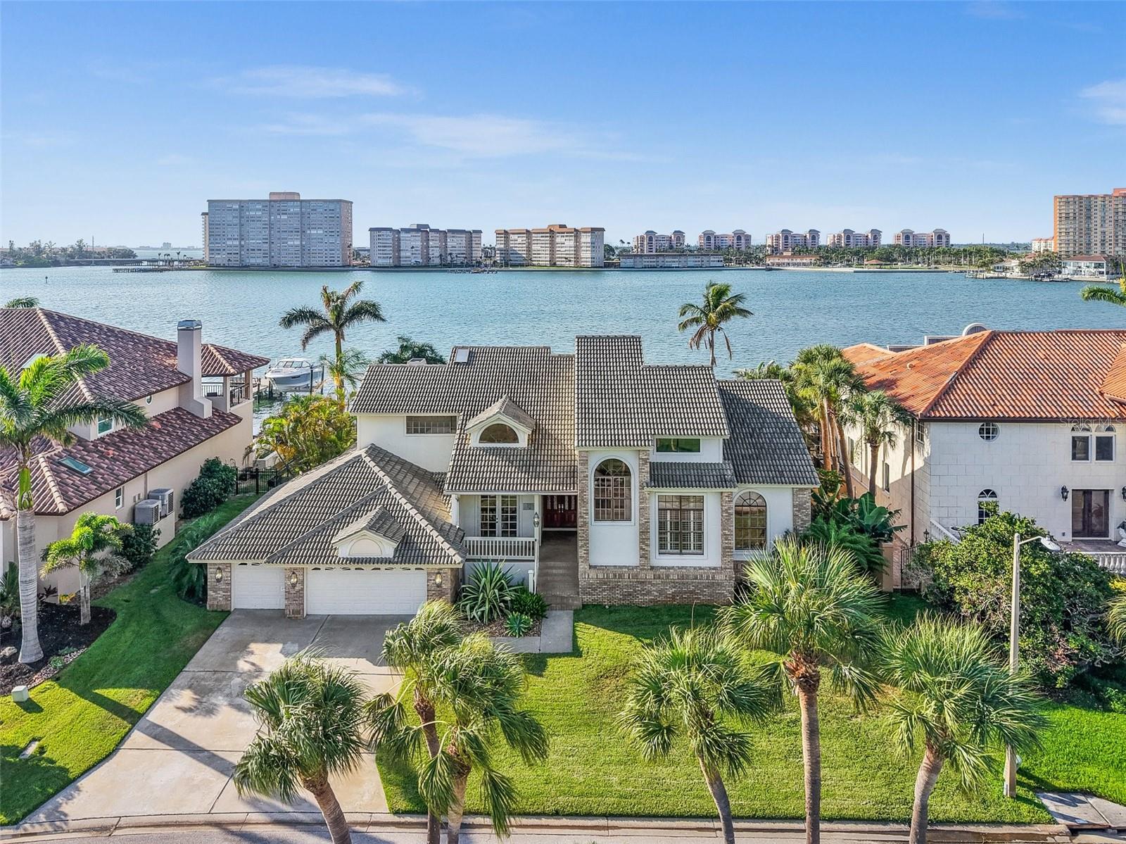 TB8461656 Property Photo