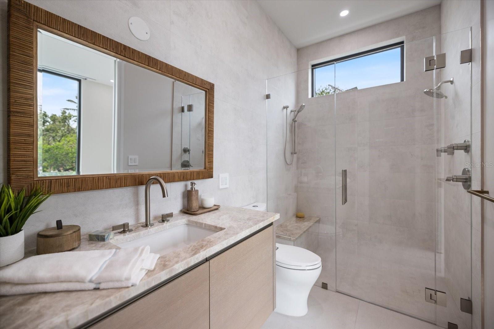 A4677180 Property Photo