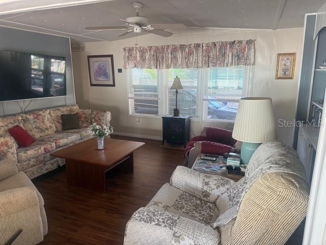 TB8461682 Property Photo