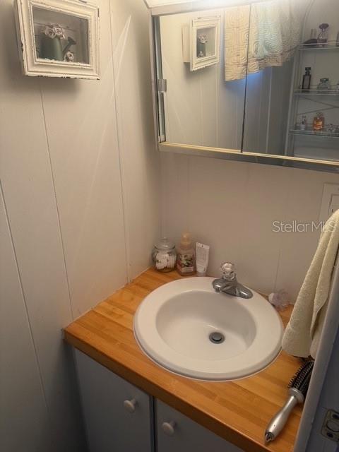 TB8461682 Property Photo