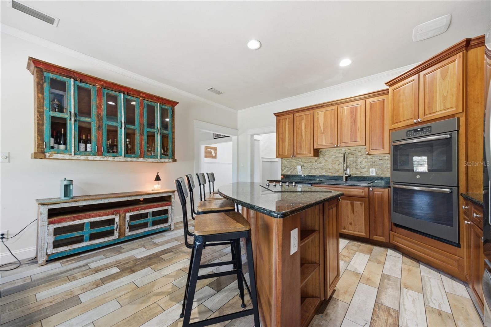 Kitchen  *Cabinet on Wall and matching buffet below DO not convey*