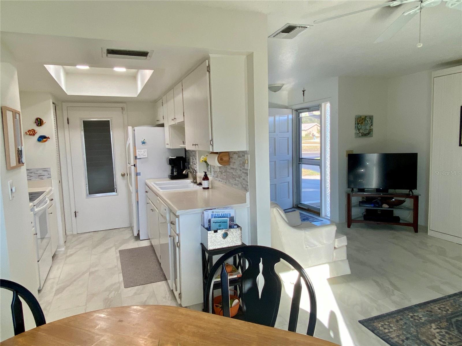 2740 HIGHLANDS BLVD #D, PALM HARBOR, FL, 34684