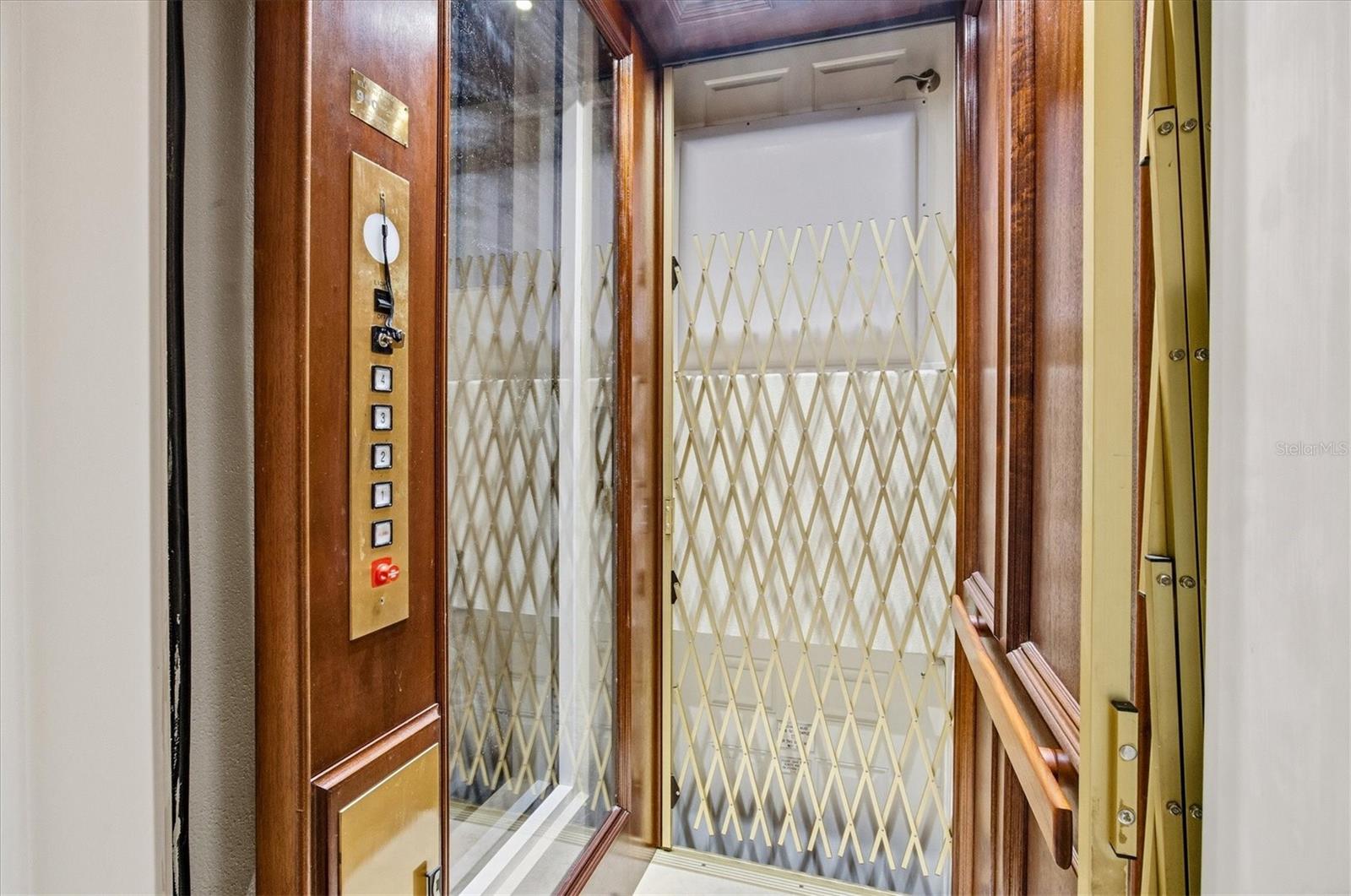 A4677200 Property Photo