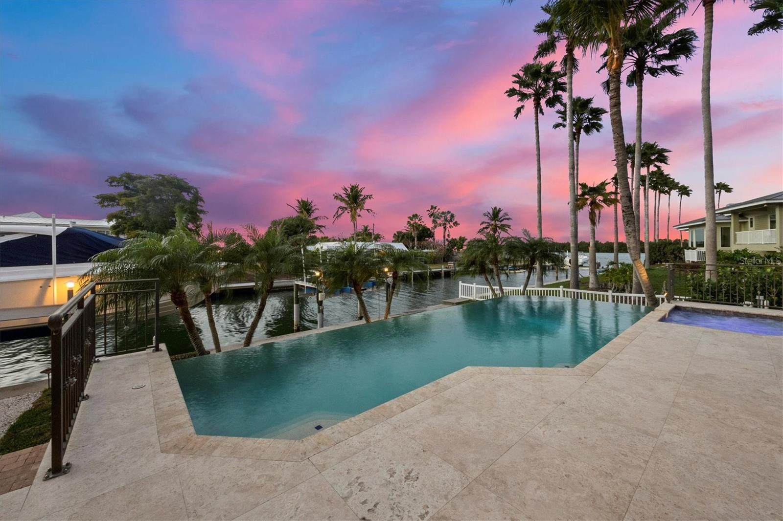 A4677200 Property Photo