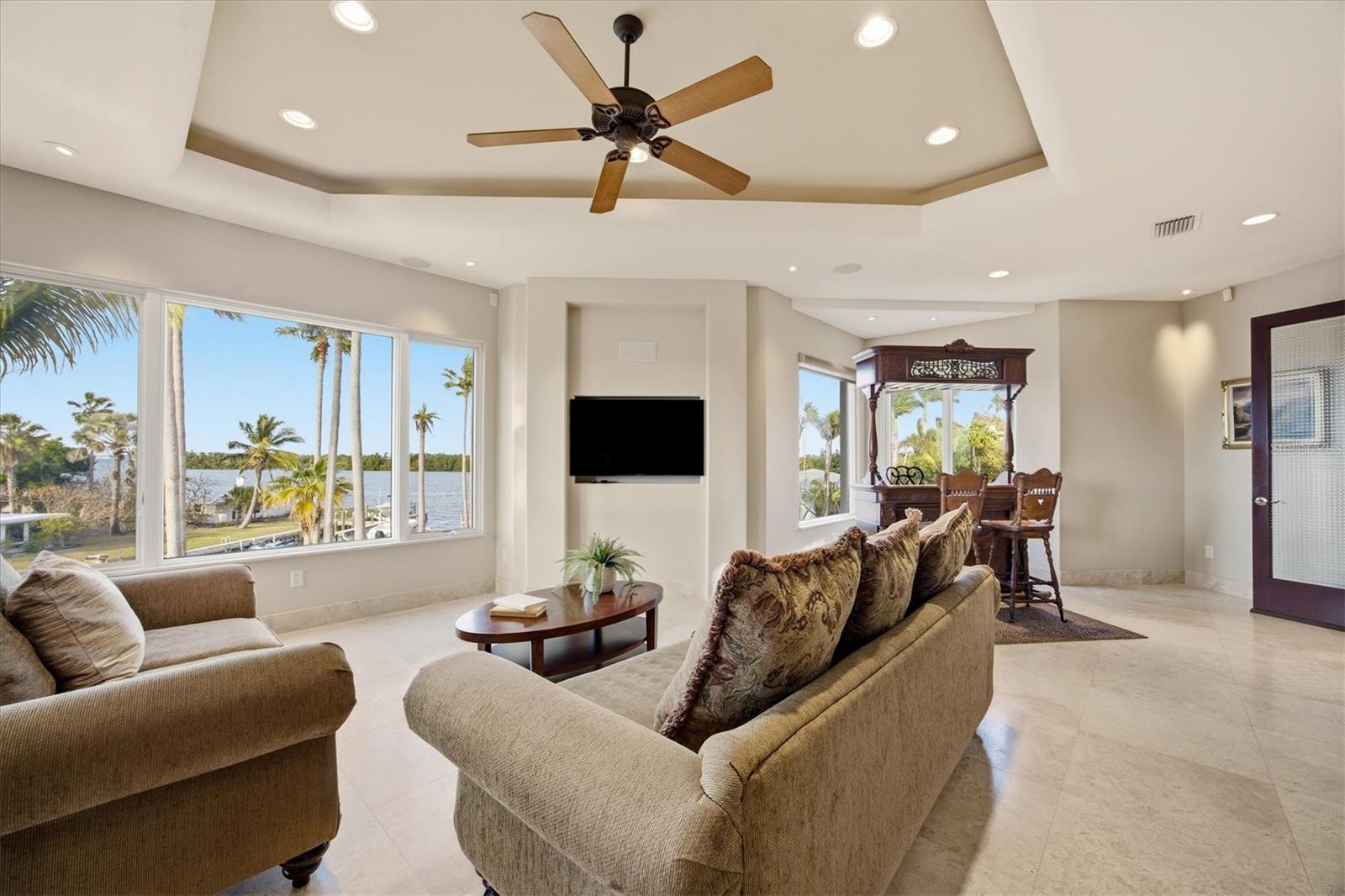 A4677200 Property Photo