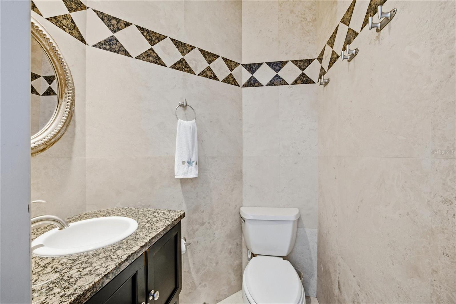 A4677200 Property Photo