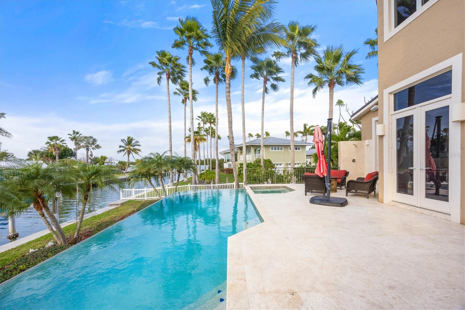 A4677200 Property Photo