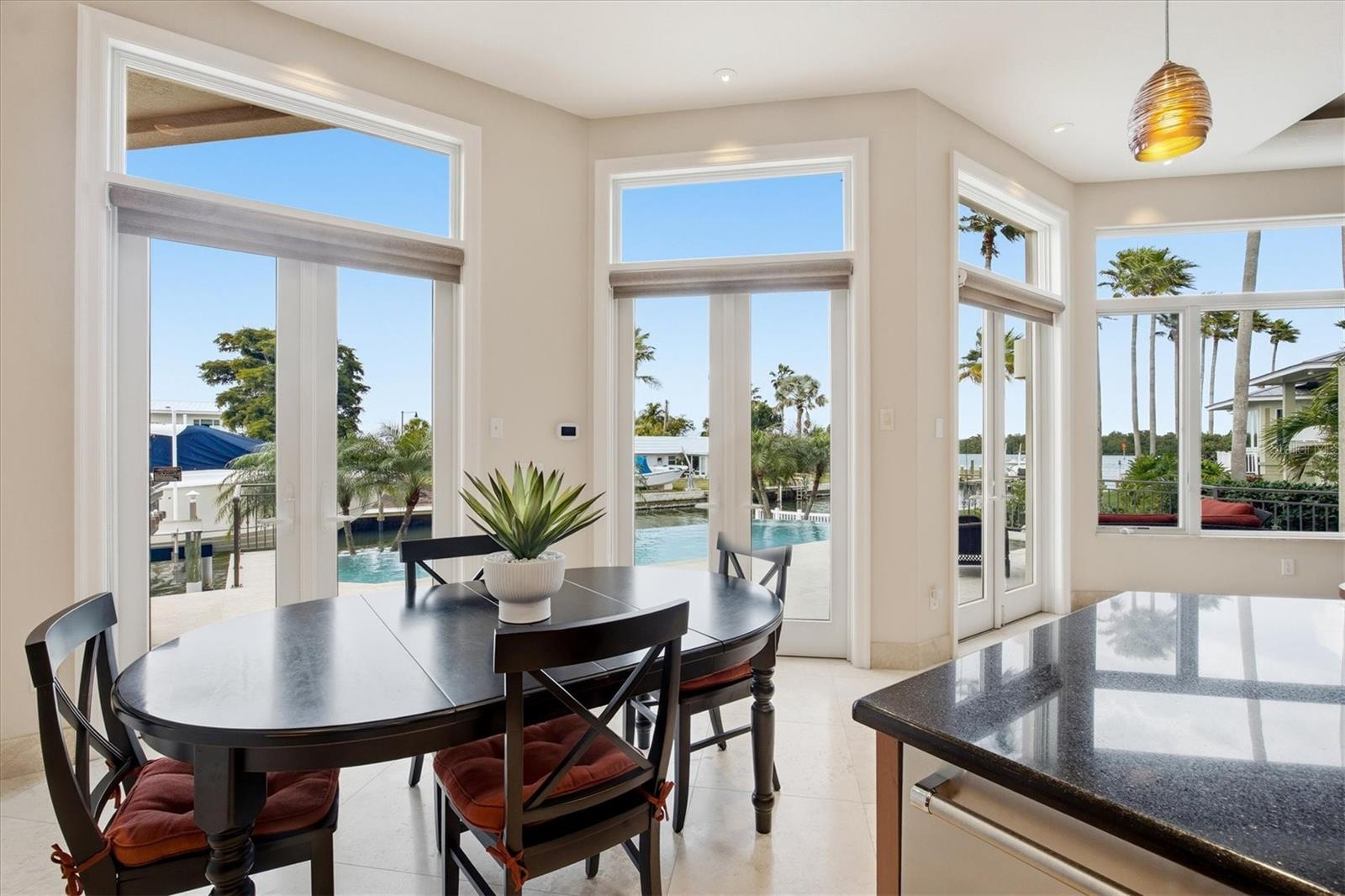 A4677200 Property Photo