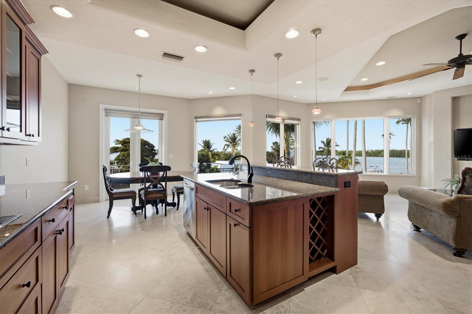 A4677200 Property Photo