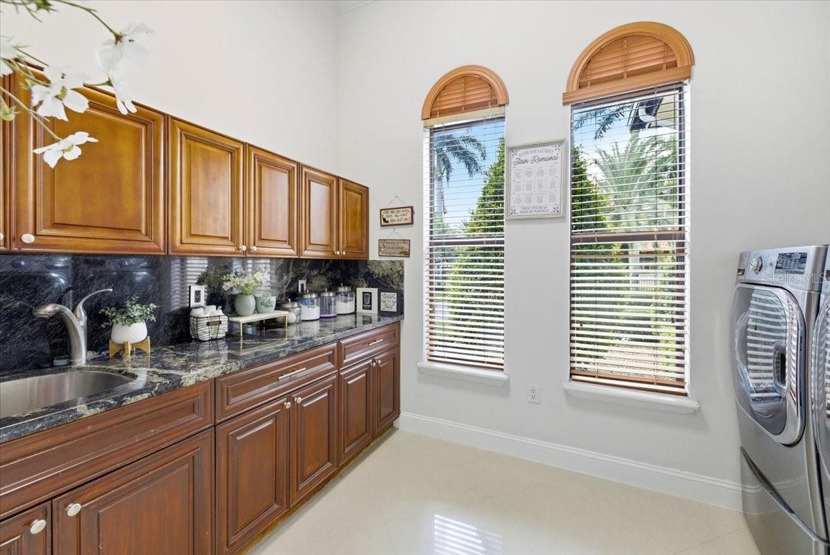 A4677208 Property Photo