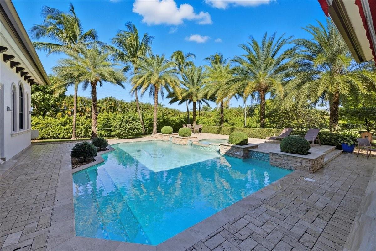 A4677208 Property Photo