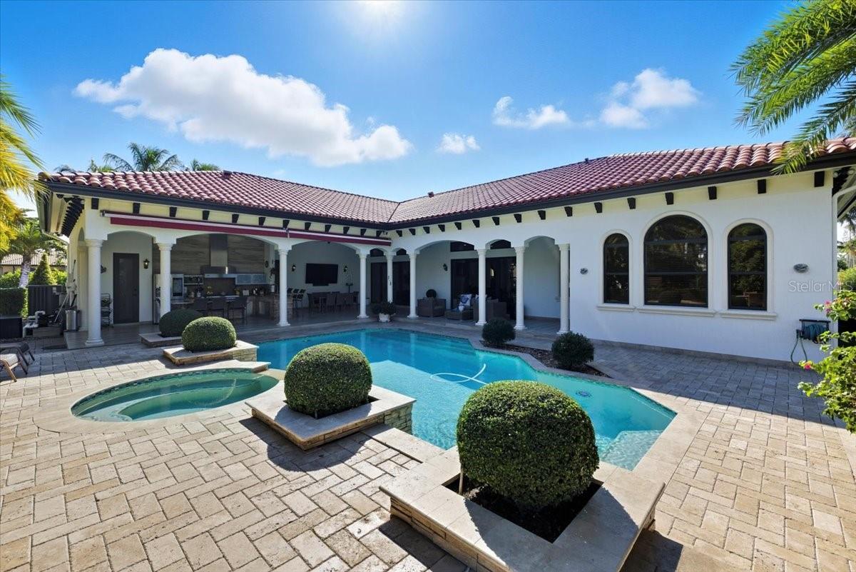 A4677208 Property Photo