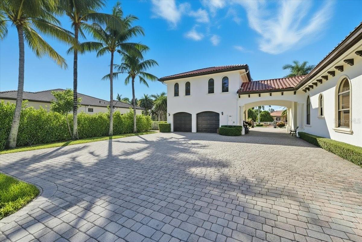 A4677208 Property Photo