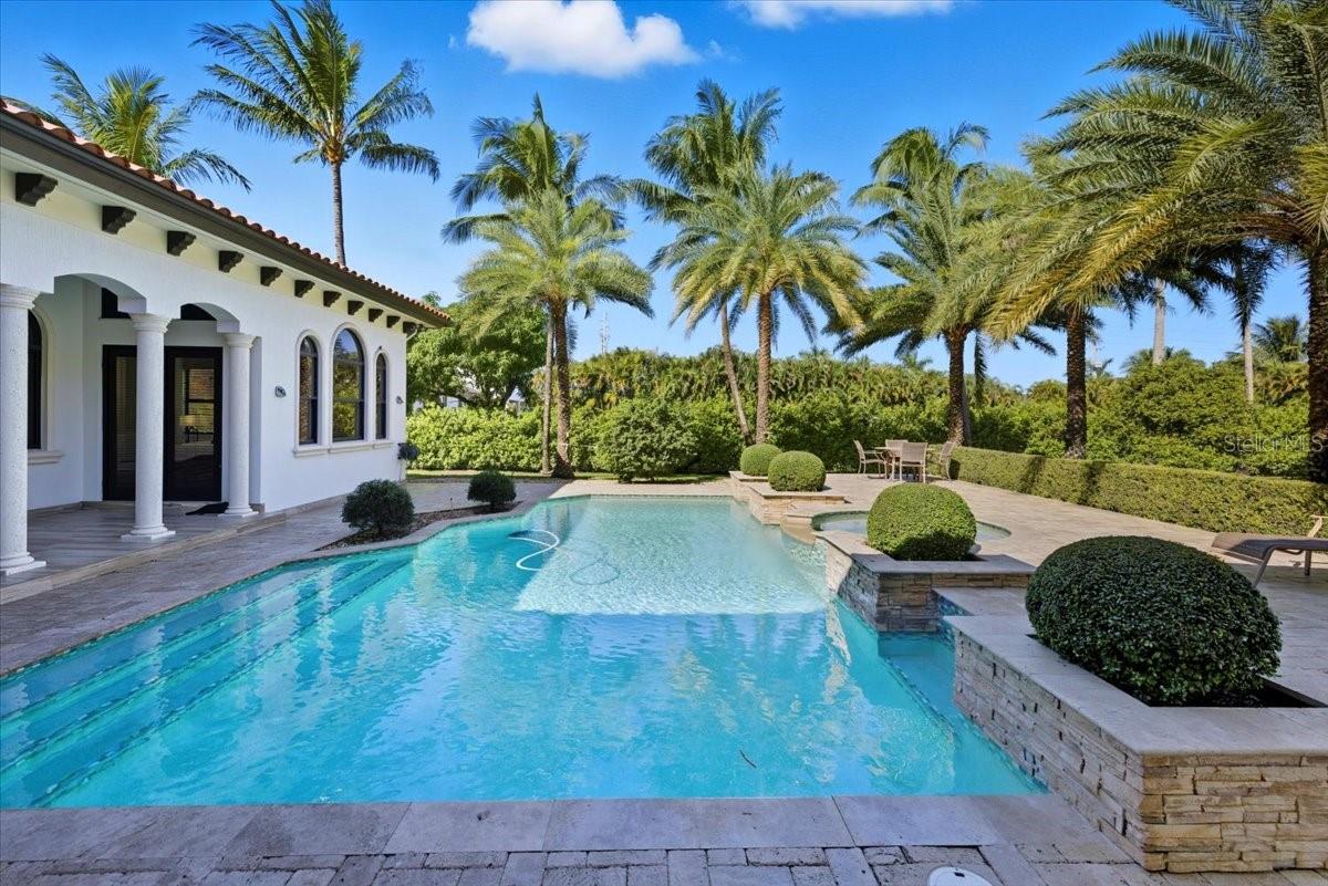 A4677208 Property Photo