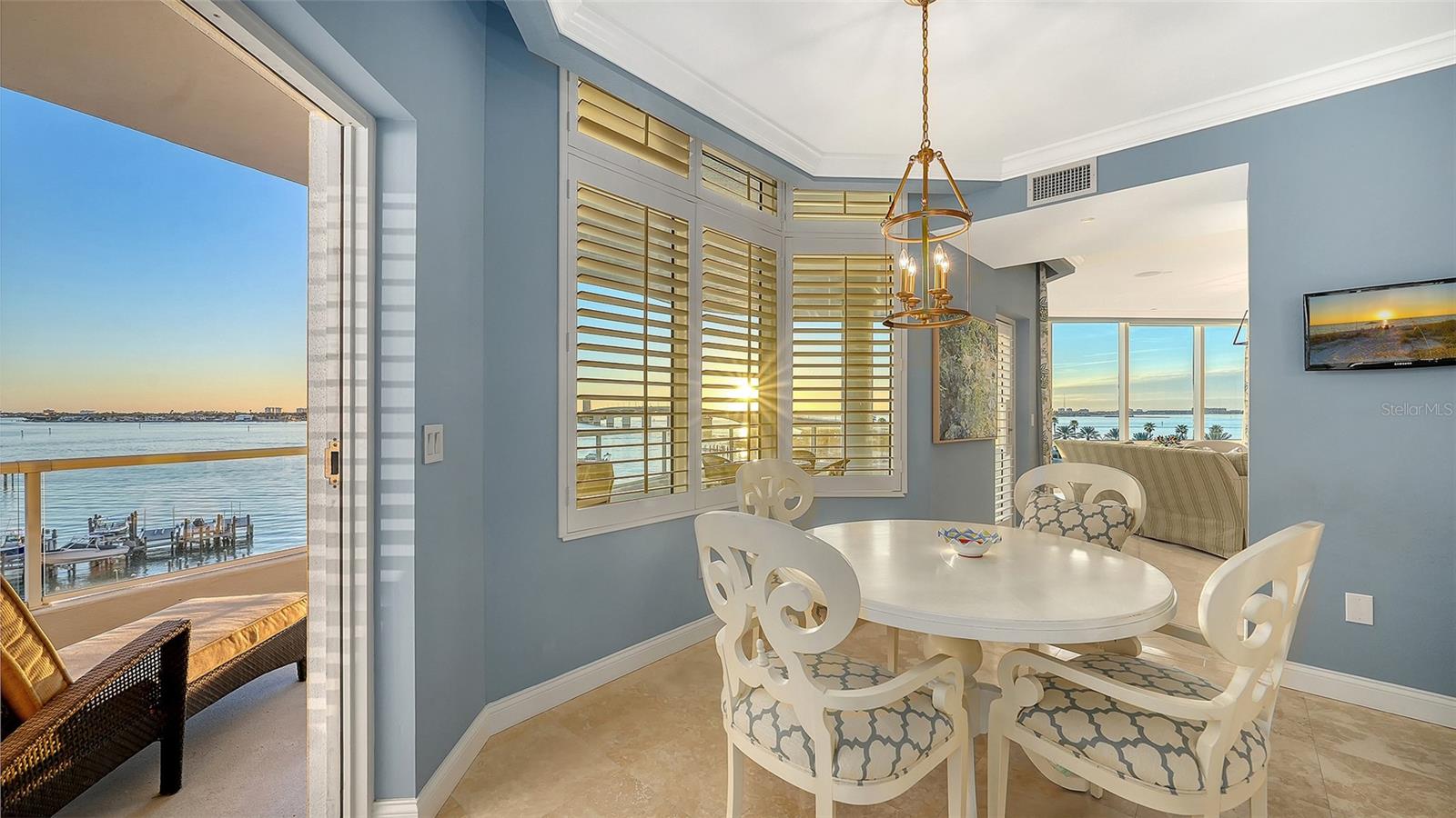 A4677212 Property Photo