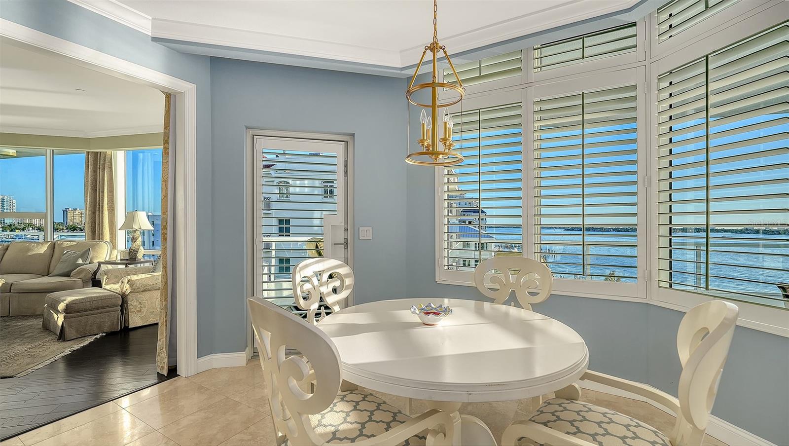 A4677212 Property Photo