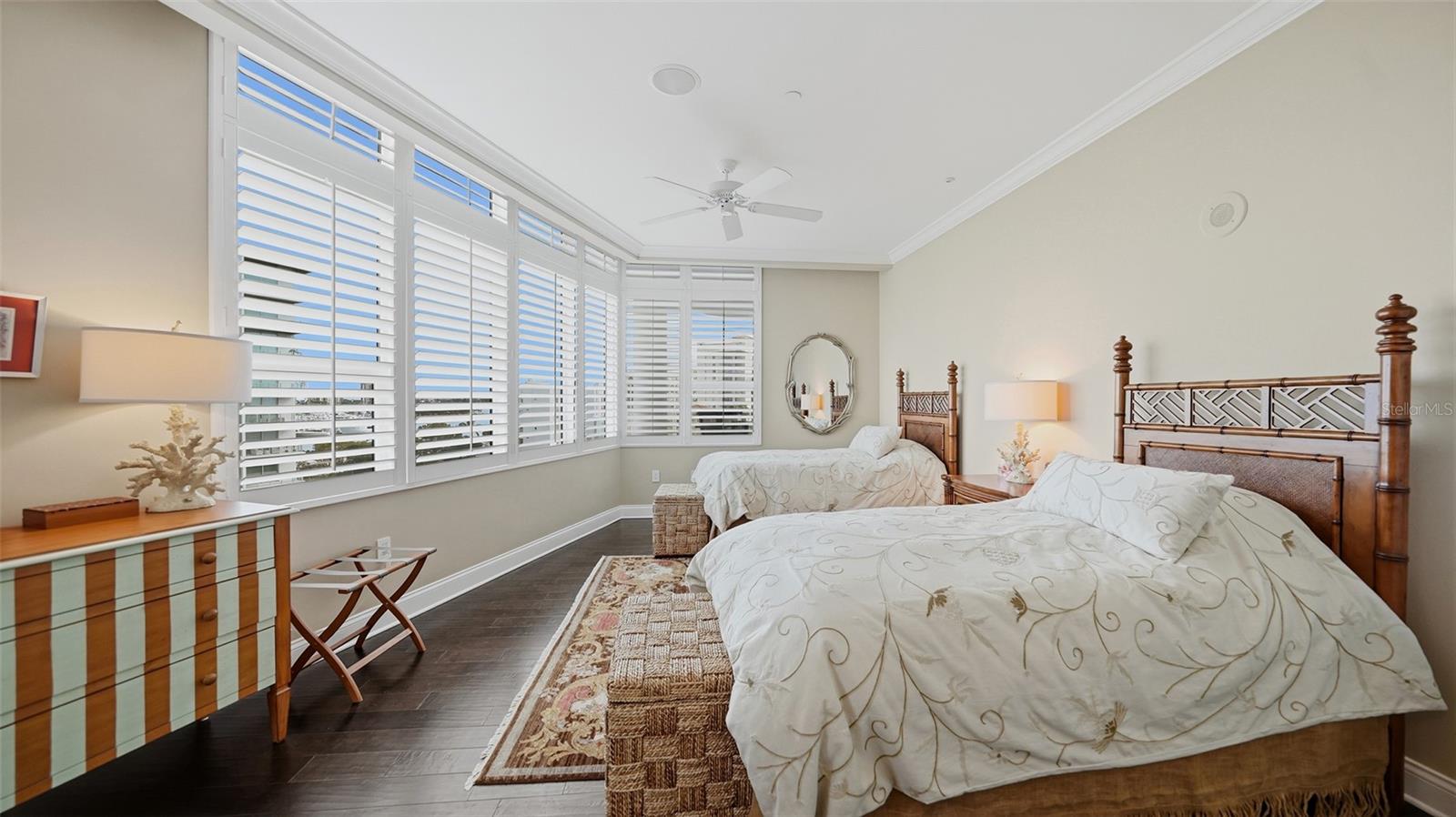 A4677212 Property Photo