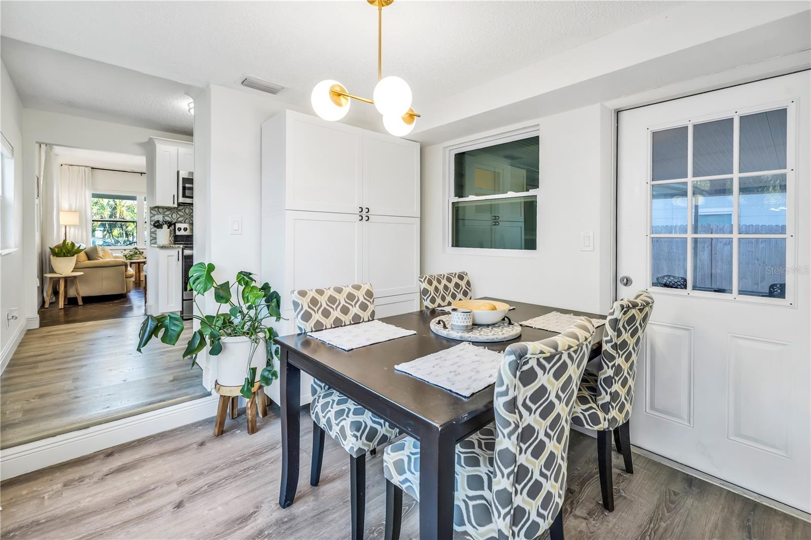 2444 32ND AVE N, ST PETERSBURG, FL, 33713