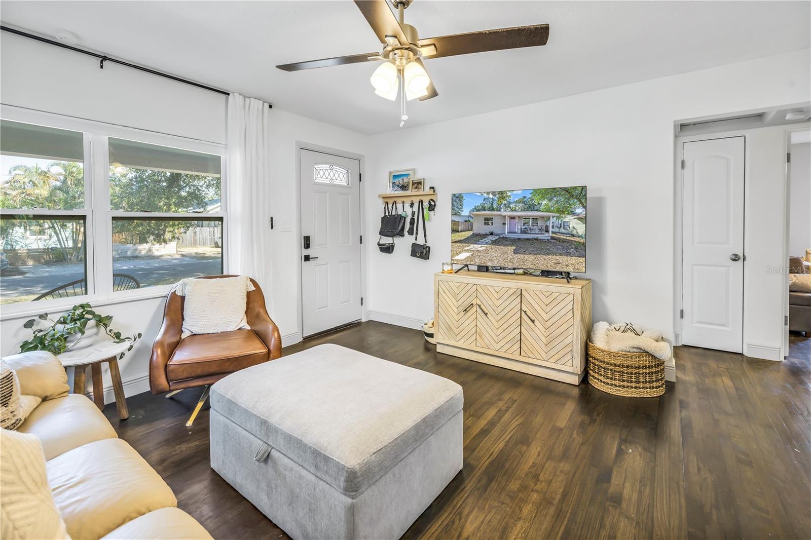 2444 32ND AVE N, ST PETERSBURG, FL, 33713