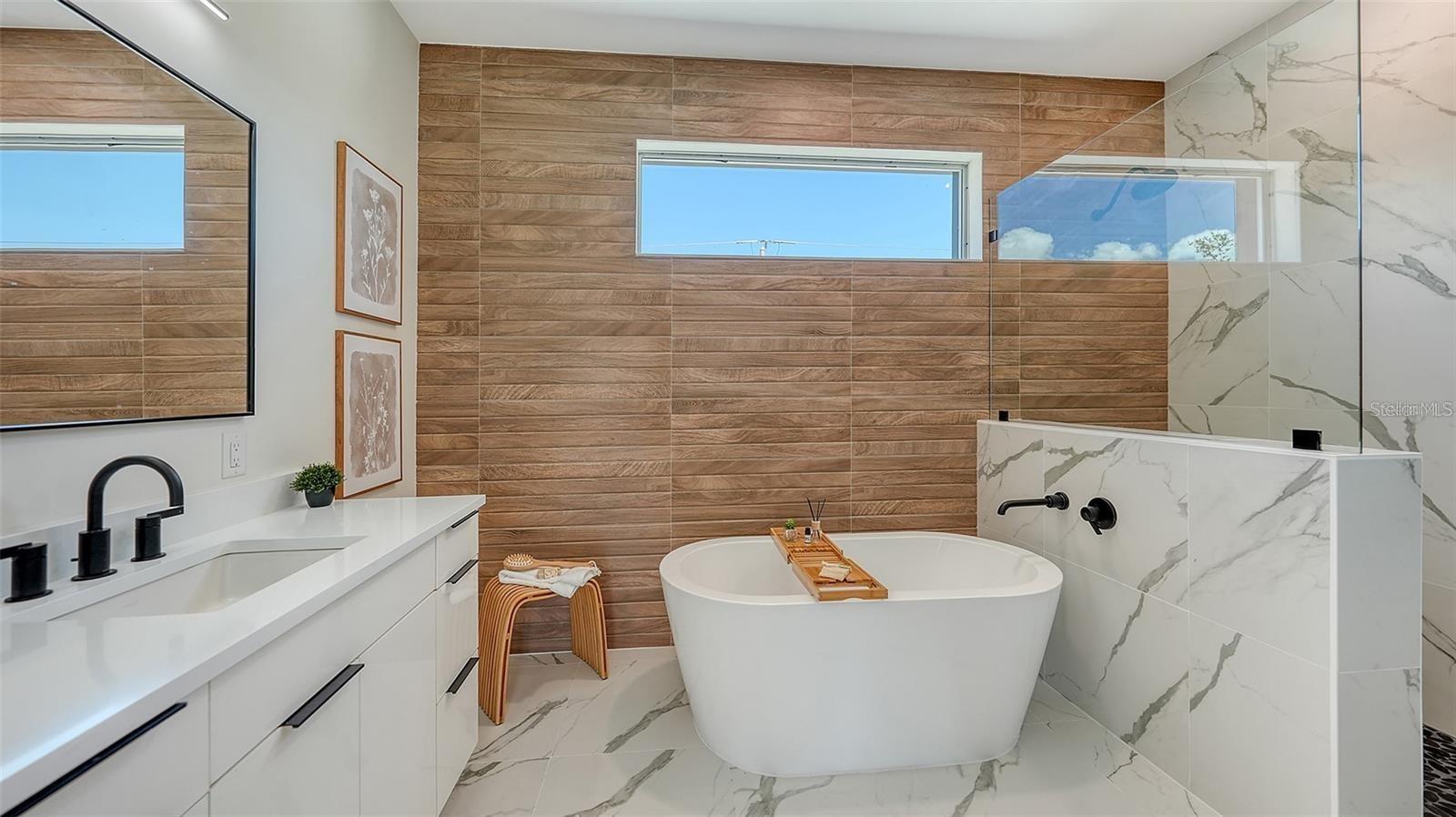 A4677232 Property Photo