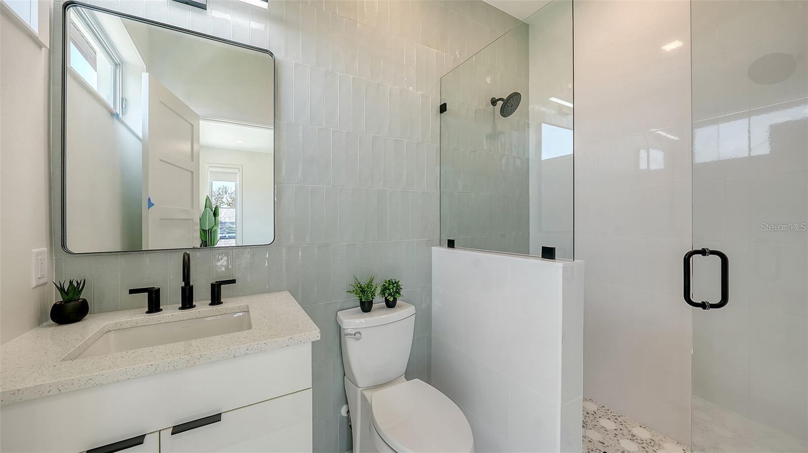 A4677232 Property Photo