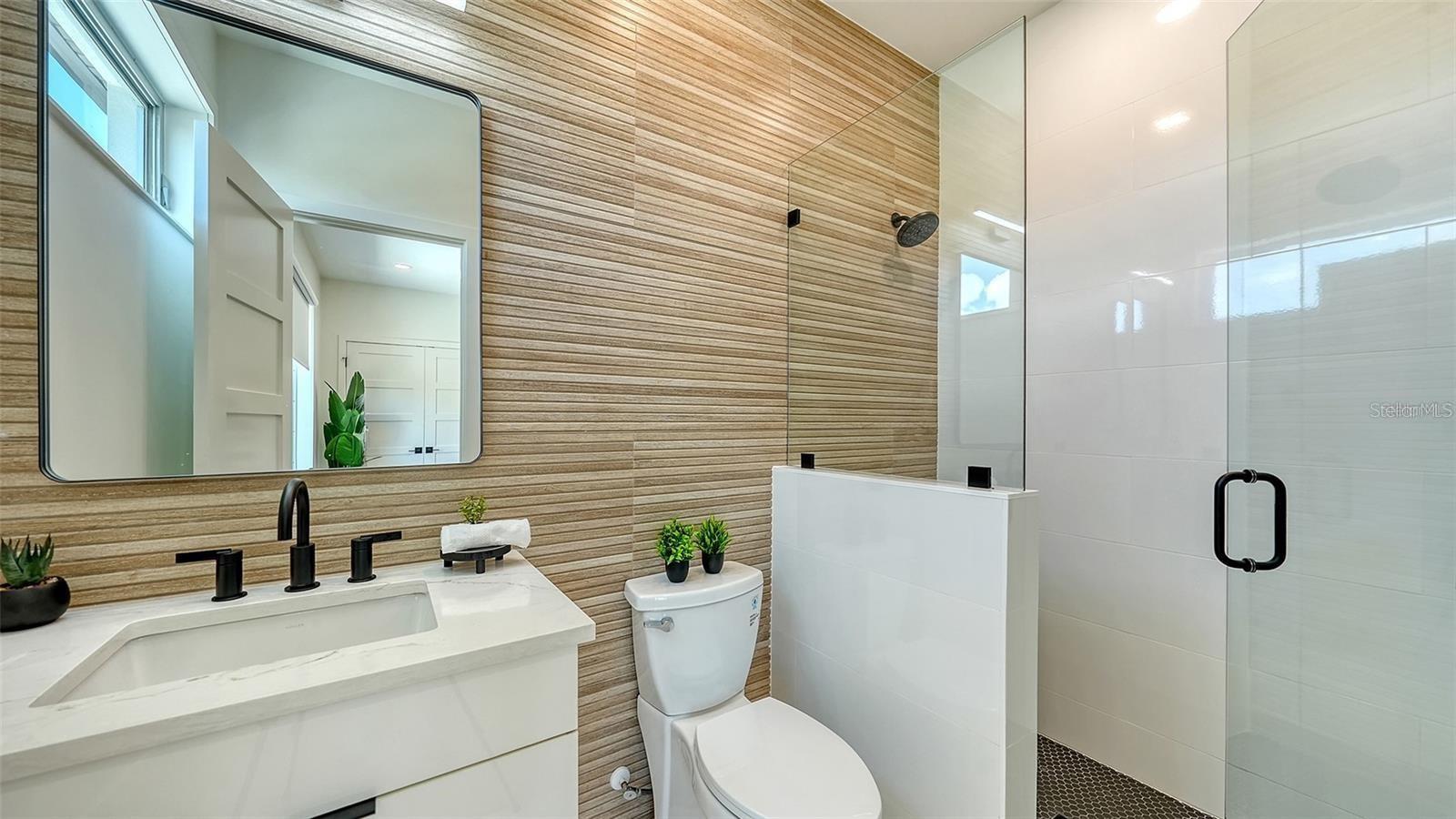 A4677232 Property Photo