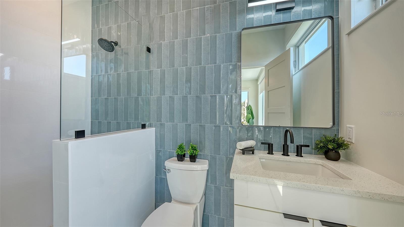 A4677232 Property Photo