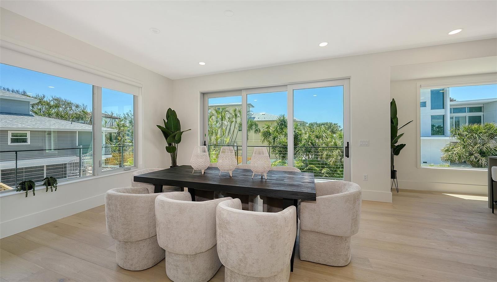 A4677232 Property Photo