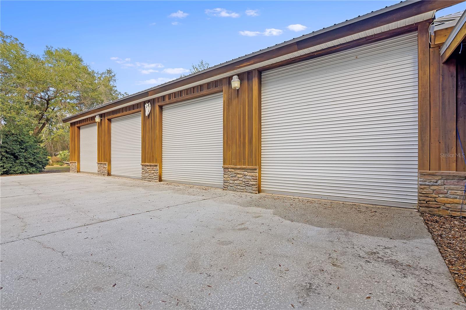 O6371691 Property Photo