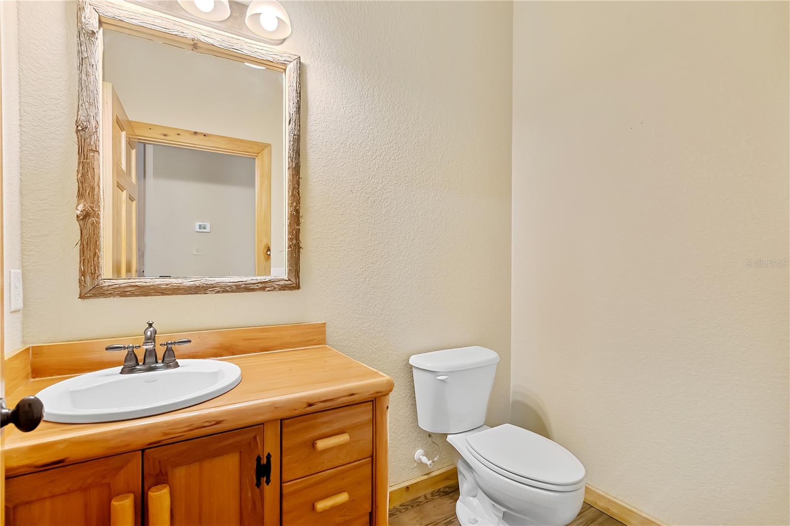 O6371691 Property Photo